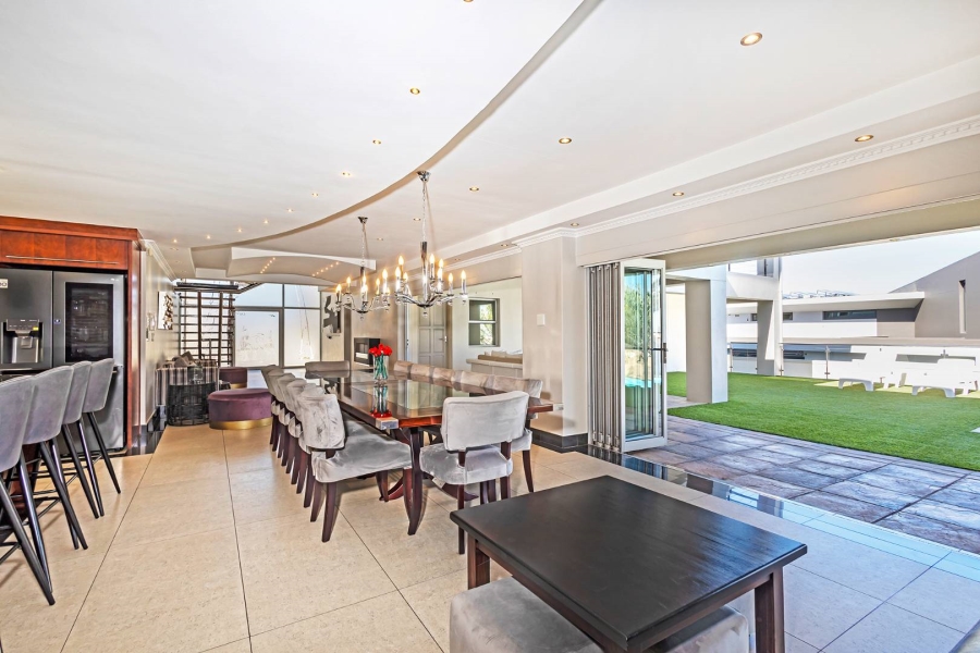 6 Bedroom Property for Sale in Baronetcy Estate Western Cape